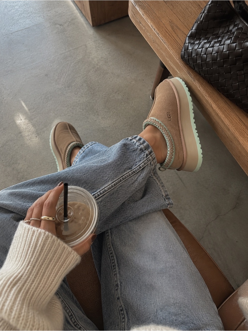 New Tazz - The Ugg Platform Slipper in Sand size 8